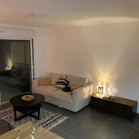 Cape Brun Apartment